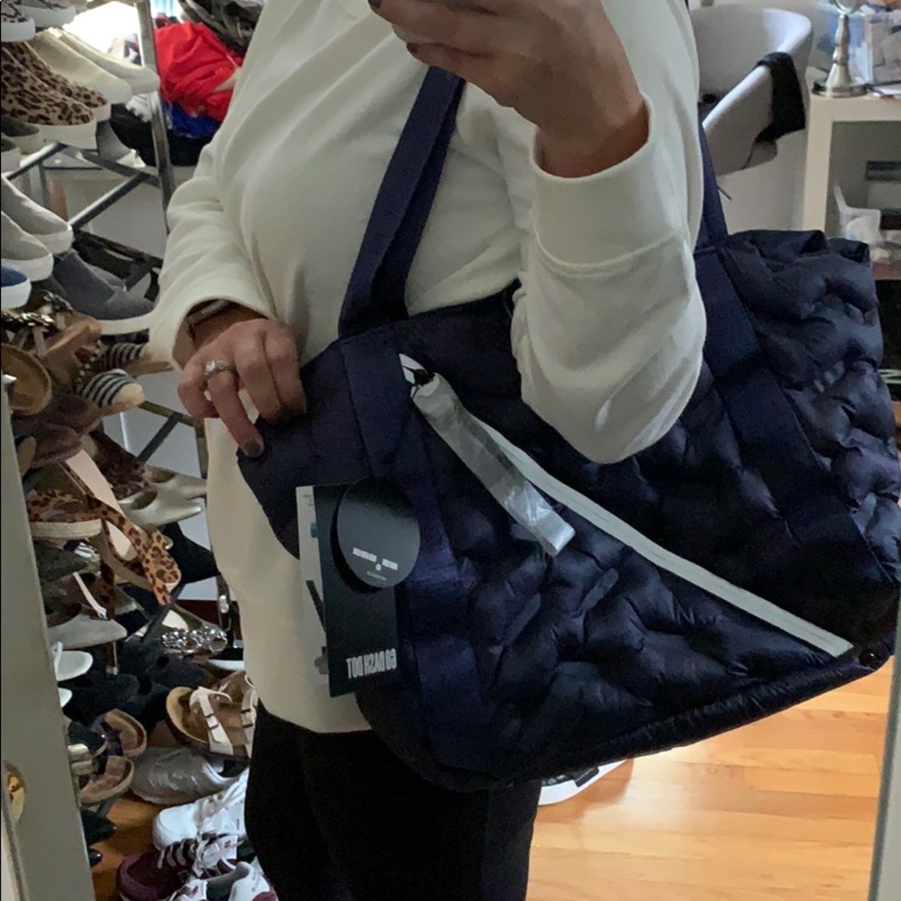 Puffle Tote - Picture 8 of 9